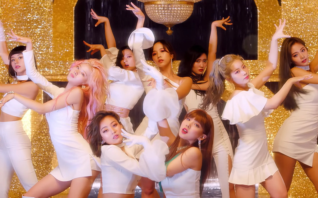 Twice Is Back With A Sparkling Single To Make You Feel Special Watch E Online Ap